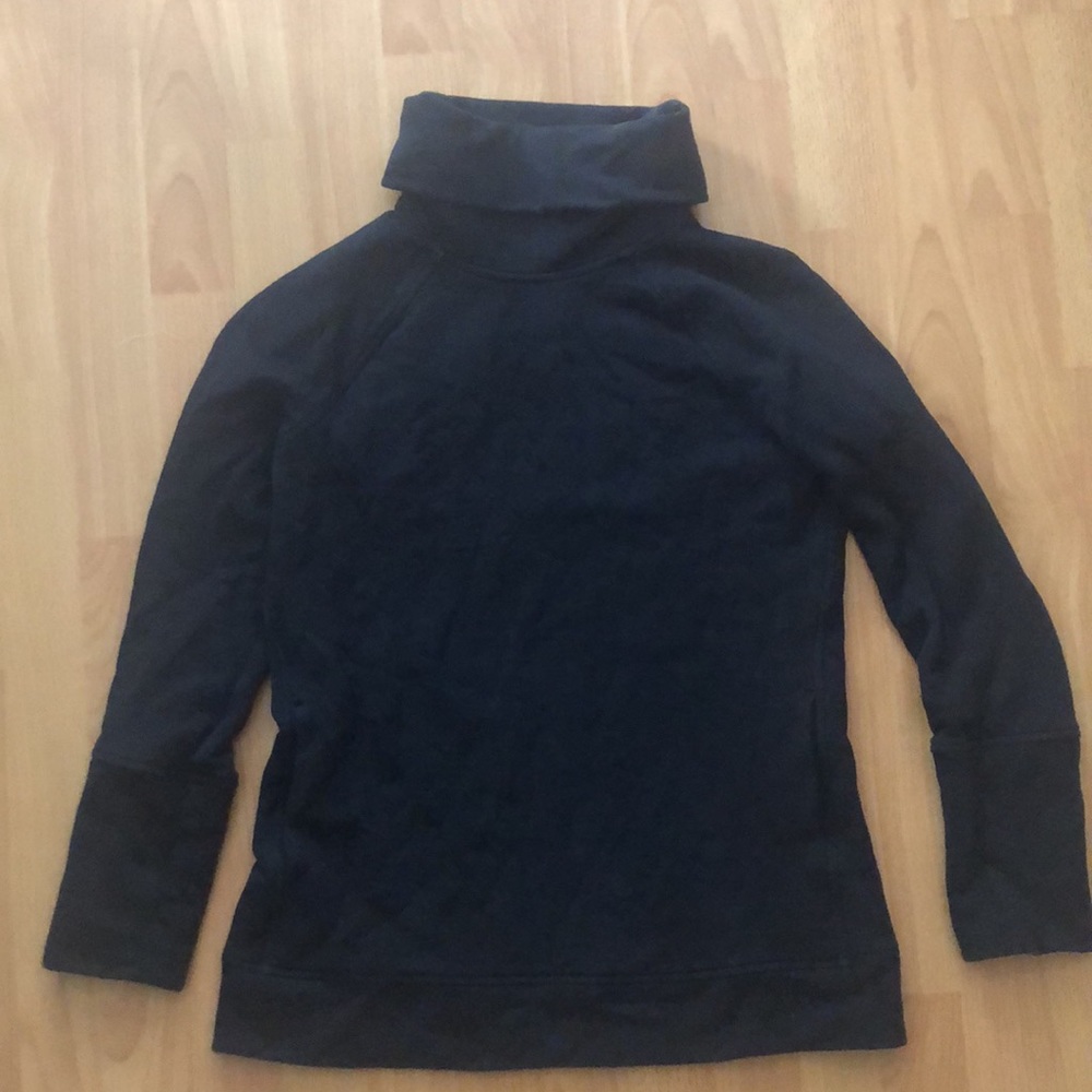 Lululemon To You Tunic - Picture 3 of 10
